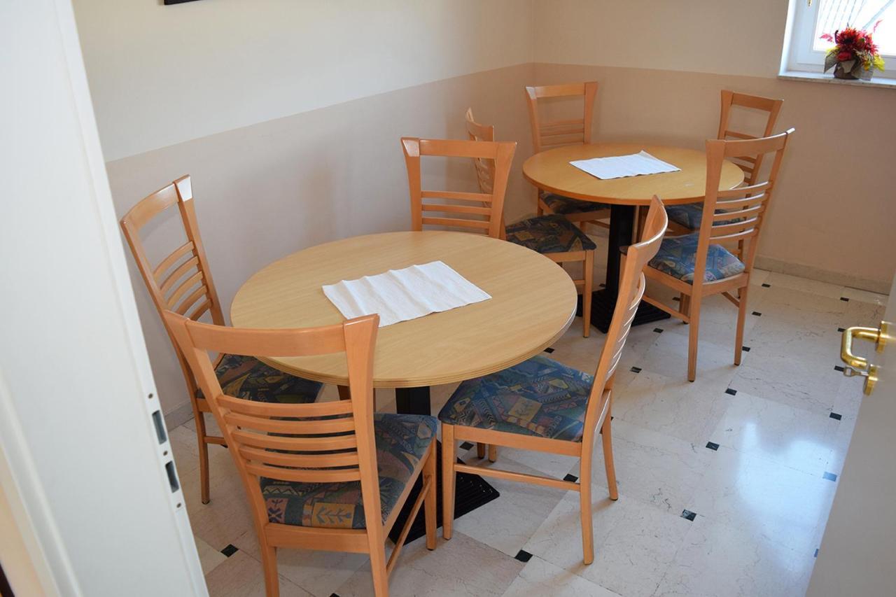 באד מינדר אם דייסטר Gaestehaus Barese מראה חיצוני תמונה